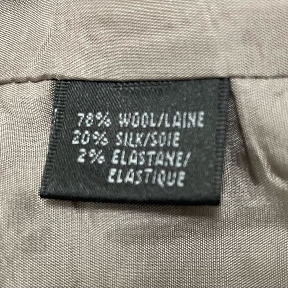 Lafayette 148 Single Button Suit Blazer Gray With Blue Pinstripe Women’s Size 10 - Picture 8 of 11